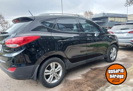 Camionetas - Hyundai TUCSON CAMIONETS 2013 Nafta 120000Km - En Venta