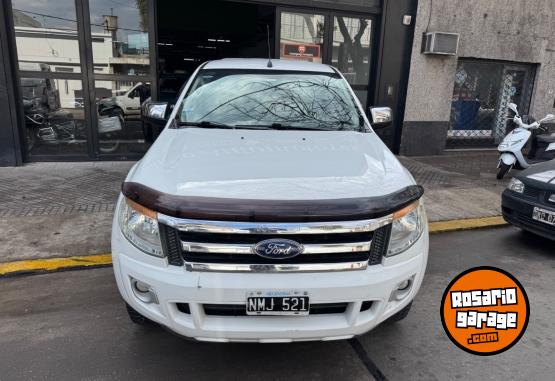 Camionetas - Ford Ranger 3.2 xlt 2013 Diesel 156000Km - En Venta