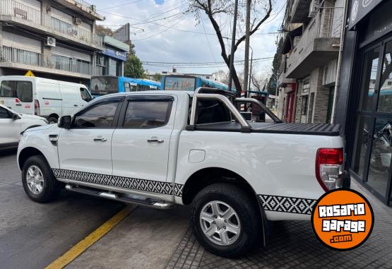 Camionetas - Ford Ranger 3.2 xlt 2013 Diesel 156000Km - En Venta