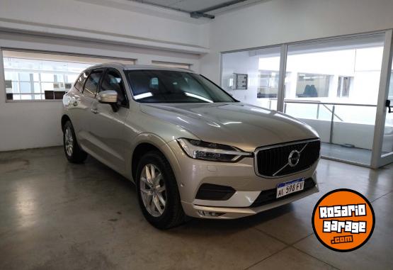 Autos - Volvo XC60 MOMENTUN T5 AWD 2018 Nafta 81000Km - En Venta