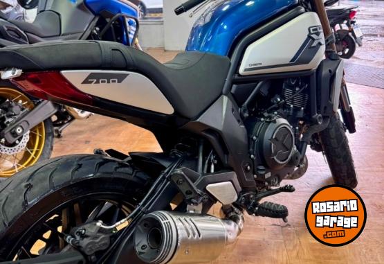 Motos - CF CL-X 700 HERITAGE 2024 Nafta 8759Km - En Venta