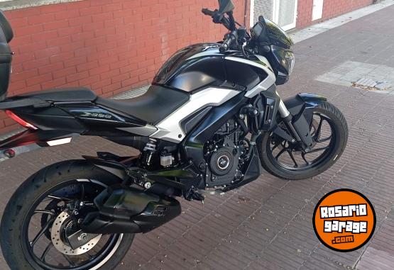 Motos - Bajaj 250 2024 Nafta 19000Km - En Venta