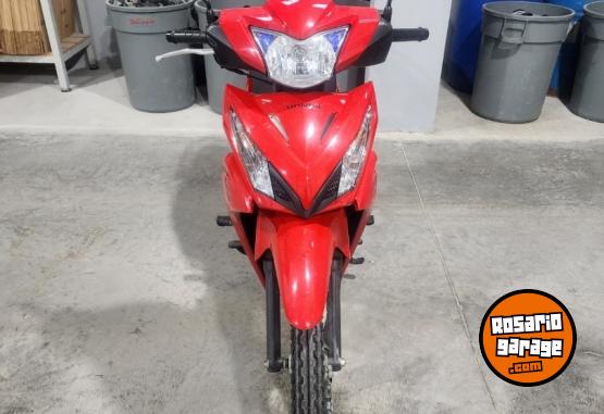 Motos - Honda Wave 2025 Nafta 8400Km - En Venta