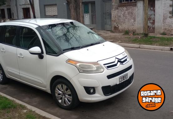Autos - Citroen C3 picasso 2013 GNC 130000Km - En Venta