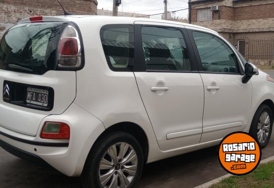 Autos - Citroen C3 picasso 2013 GNC 130000Km - En Venta