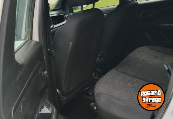 Camionetas - Fiat Strada Freedom 1.4 CD 2021 Nafta 175000Km - En Venta