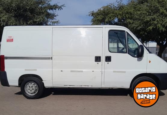 Utilitarios - Peugeot BOXER 330 M 2.8 2006 Diesel - En Venta