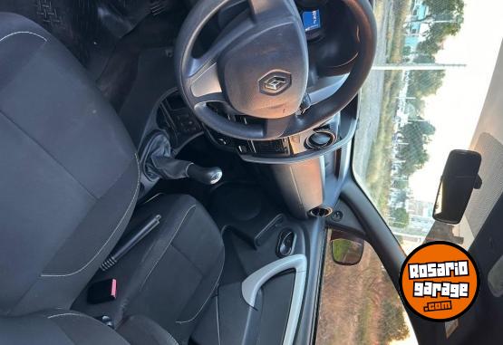 Autos - Renault Duster 2019 Nafta 85000Km - En Venta