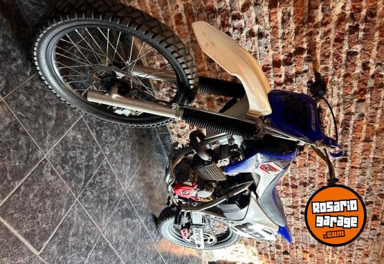 Motos - Honda Tornado 2009 Nafta - En Venta