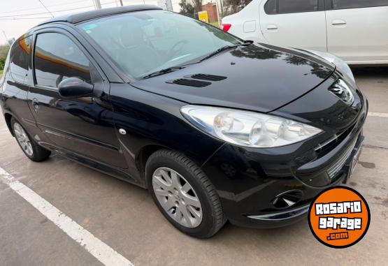 Autos - Peugeot 207 compact 2013 GNC 158000Km - En Venta