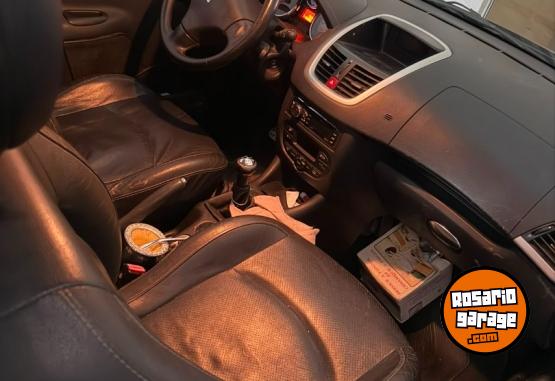 Autos - Peugeot 207 compact 2013 GNC 158000Km - En Venta
