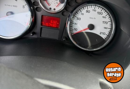 Autos - Peugeot 207 compact 2013 GNC 158000Km - En Venta