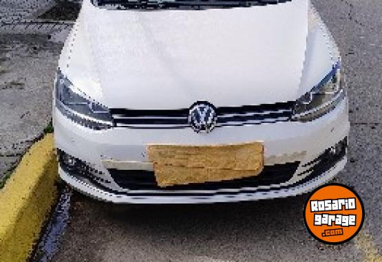 Autos - Volkswagen - Suran Highline 2017 Nafta 90000Km - En Venta