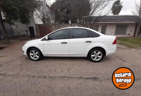 Autos - Ford Exe 2.0 2009 Nafta 180000Km - En Venta