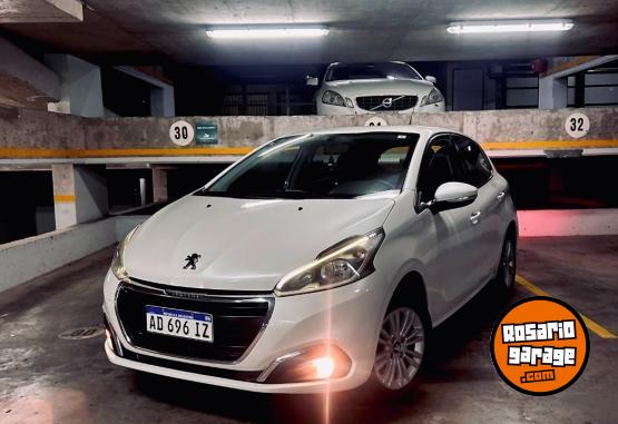 Autos - Peugeot 208 Allure 2019 Nafta 65000Km - En Venta