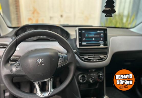 Autos - Peugeot 208 Allure 2019 Nafta 65000Km - En Venta