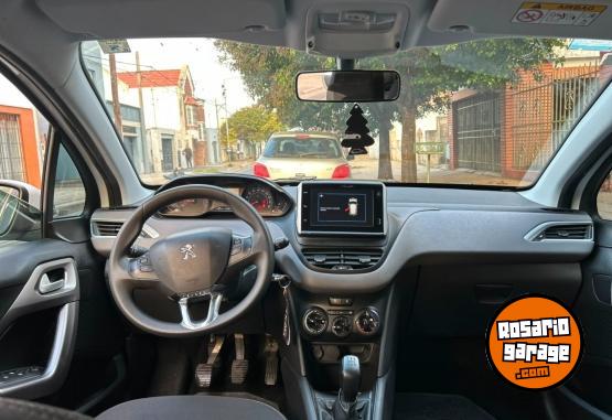 Autos - Peugeot 208 Allure 2019 Nafta 65000Km - En Venta