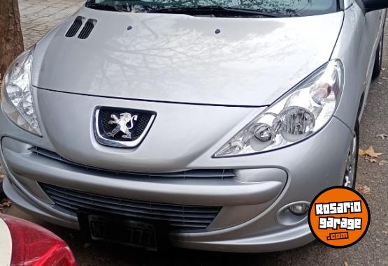 Autos - Peugeot 207 2013 Nafta 101000Km - En Venta