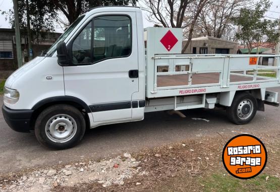 Utilitarios - Renault Máster 2008 Diesel 200000Km - En Venta