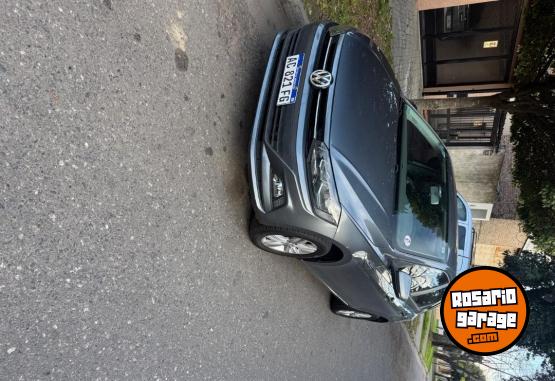 Autos - Volkswagen Polo confortline 2018 Nafta 120000Km - En Venta
