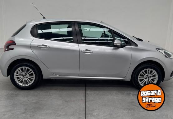 Autos - Peugeot 208 1.6 Allure 2019 Nafta 130000Km - En Venta