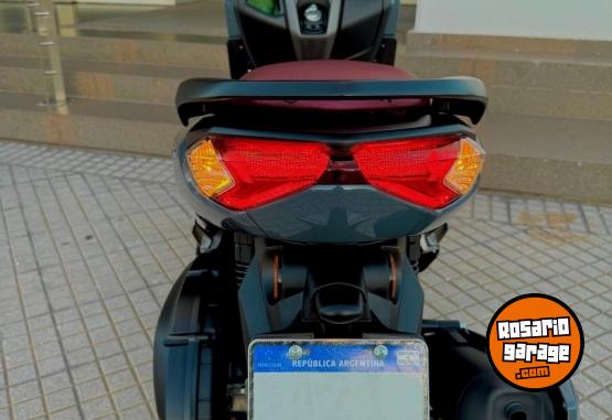 Motos - Yamaha NMAX NMX CONNECT 2024 Nafta 15000Km - En Venta