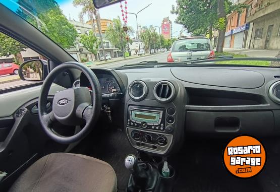 Autos - Ford Ka 2010 Nafta 150000Km - En Venta