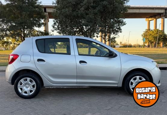 Autos - Renault SANDERO 1.6 AUTHENTIQUE 2015 Nafta 145000Km - En Venta