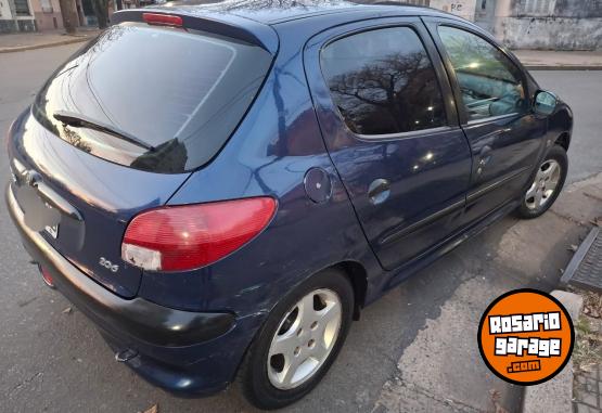 Autos - Peugeot 206 2000 Nafta 11111Km - En Venta