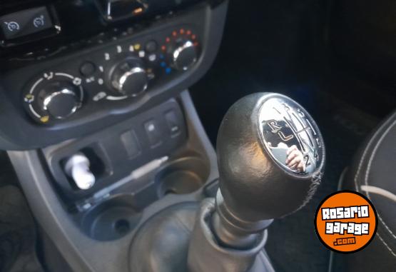 Camionetas - Renault Oroch Privilege 2.0 2018 Nafta 73000Km - En Venta