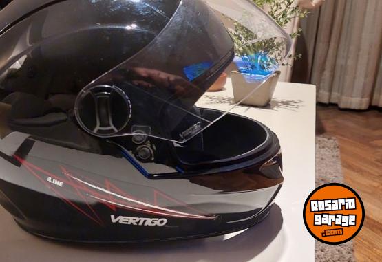 Accesorios para Motos - DOS CASCOS OPORTUNIDAD HOY - En Venta