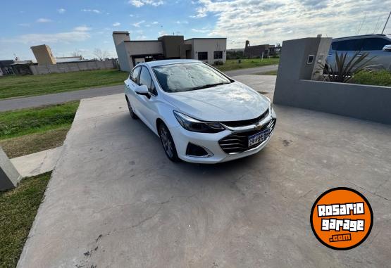 Autos - Chevrolet CRUZE 4p PREMIER 2024 Nafta 34400Km - En Venta