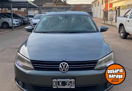 Autos - Volkswagen Vento 2.0 TDI Luxury 2011 Diesel 175000Km - En Venta