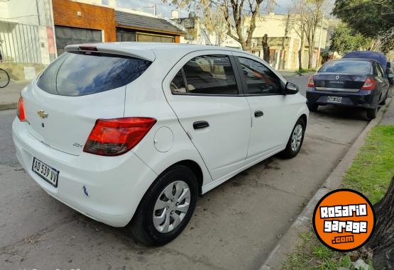 Autos - Chevrolet ONIX 2019 Nafta 43000Km - En Venta