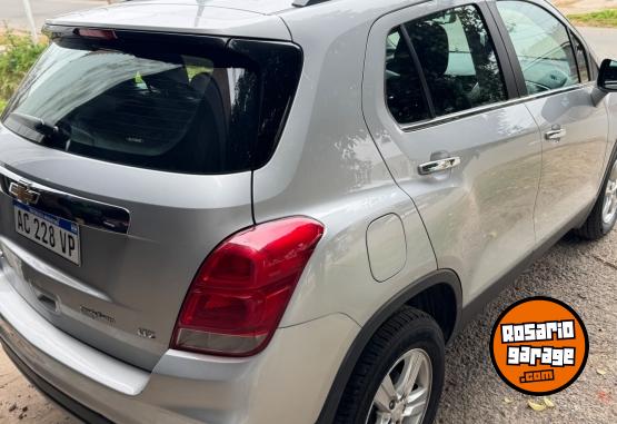 Camionetas - Chevrolet Tracker 2018 Nafta 87000Km - En Venta