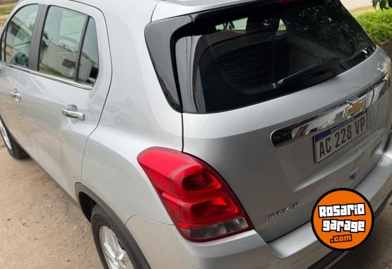 Camionetas - Chevrolet Tracker 2018 Nafta 87000Km - En Venta
