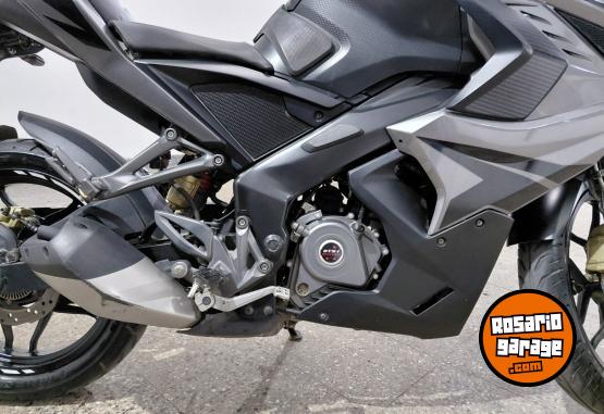 Motos - Bajaj Rs 200 2018 Nafta 11000Km - En Venta