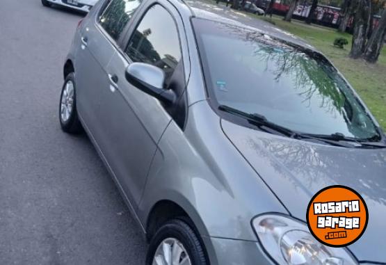 Autos - Fiat Palio atractive 1.4 full 2014 Nafta 118000Km - En Venta