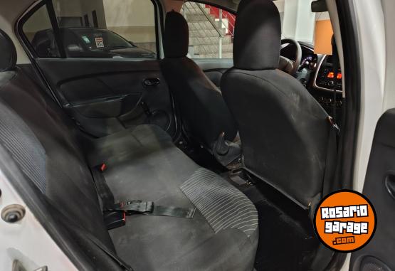 Autos - Renault LOGAN 2017 Nafta 146000Km - En Venta