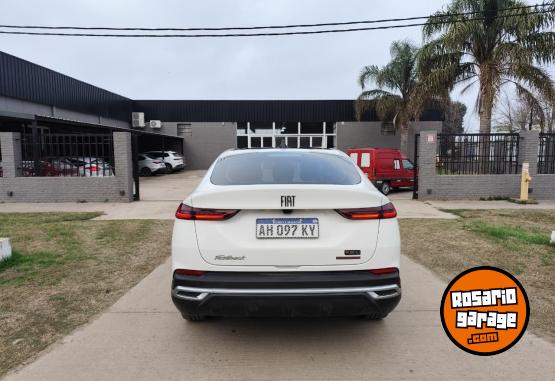 Autos - Fiat Fastback Turbo 270 AT 2025 Nafta 27000Km - En Venta