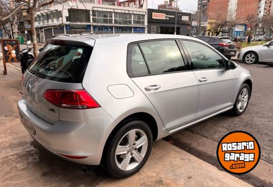 Autos - Volkswagen Golf 2017 Nafta 80000Km - En Venta
