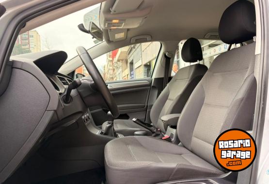 Autos - Volkswagen Golf 2017 Nafta 80000Km - En Venta