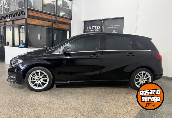 Autos - Mercedes Benz B200 city 2018 Nafta 78000Km - En Venta