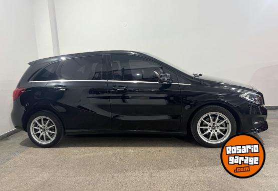 Autos - Mercedes Benz B200 city 2018 Nafta 78000Km - En Venta