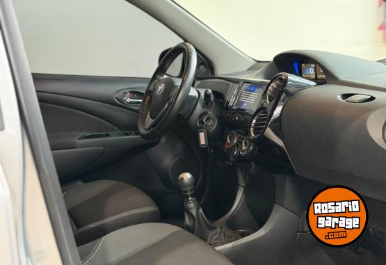 Autos - Toyota Etios XLS 1.5 2021 Nafta 80900Km - En Venta
