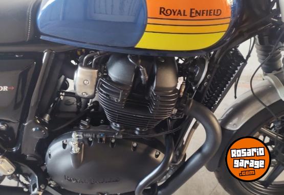Motos - Royal Enfield Interceptor cuatom 2024 Nafta 4000Km - En Venta