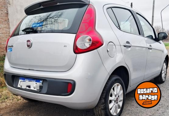 Autos - Fiat Palio atractive 2017 Nafta 100000Km - En Venta