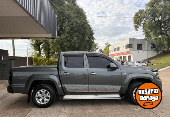 Camionetas - Volkswagen AMAROK COMFORTLINE 2025 Diesel 31000Km - En Venta