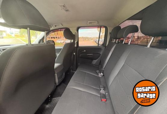 Camionetas - Volkswagen AMAROK COMFORTLINE 2025 Diesel 31000Km - En Venta