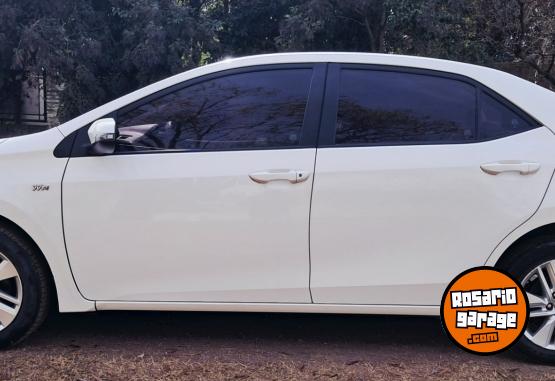 Autos - Toyota Corolla XEI 1.8 nafta 2015 Nafta 170000Km - En Venta